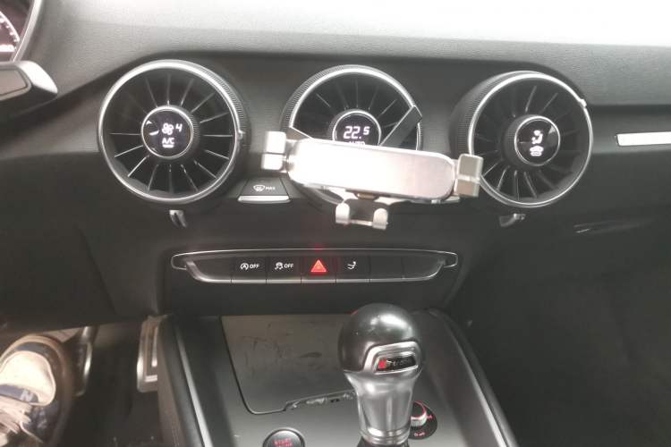 Used Audi TT 2015 TT Coupe 45 TFSI quattro Audio And AC Panel