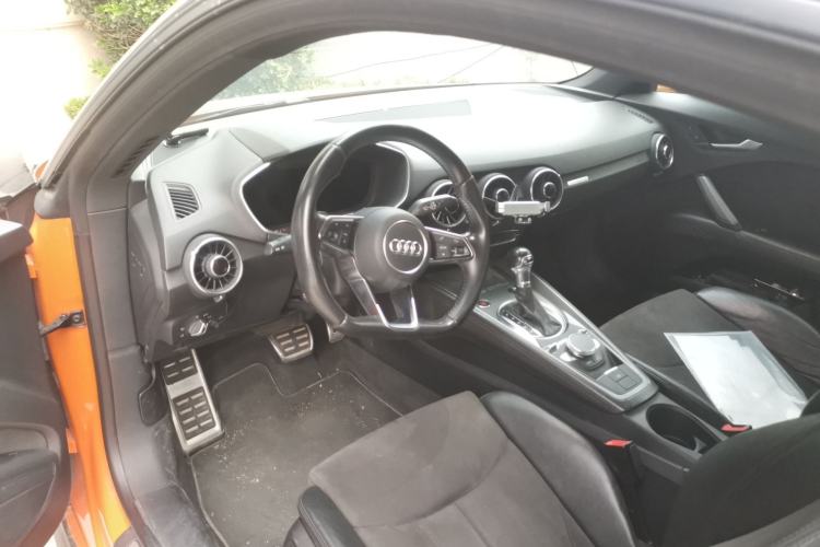 Used Audi TT 2015 TT Coupe 45 TFSI quattro Center Console