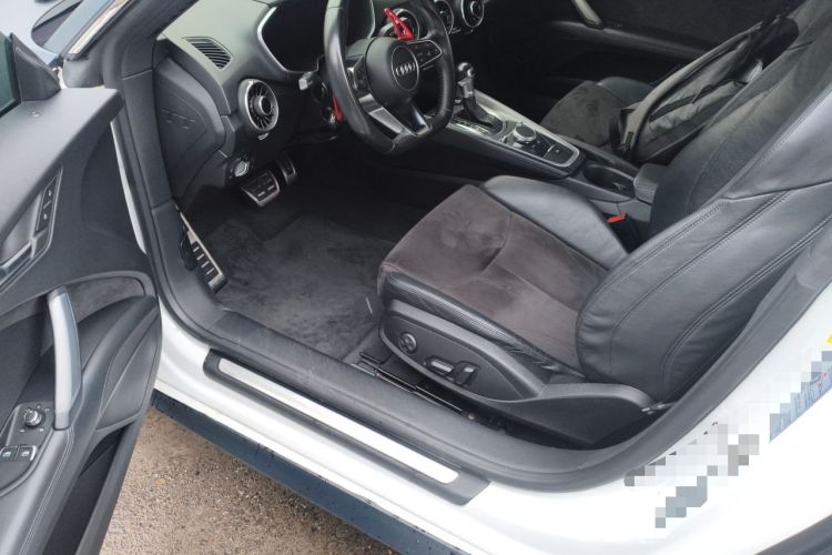Used Audi TT 2015 TT Coupe 45 TFSI Driver Seat