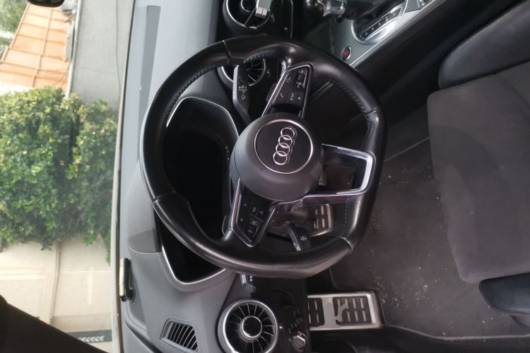 Used Audi TT 2015 TT Coupe 45 TFSI quattro Steering Wheel