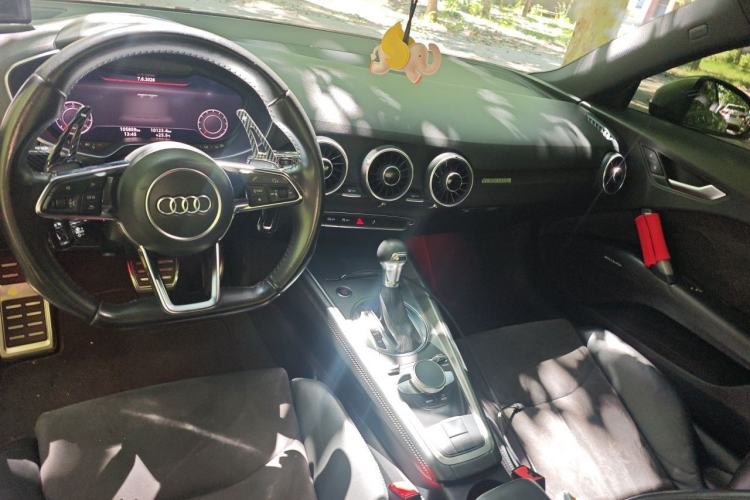 Used Audi TT 2015 TT Coupe 45 TFSI quattro Center Console