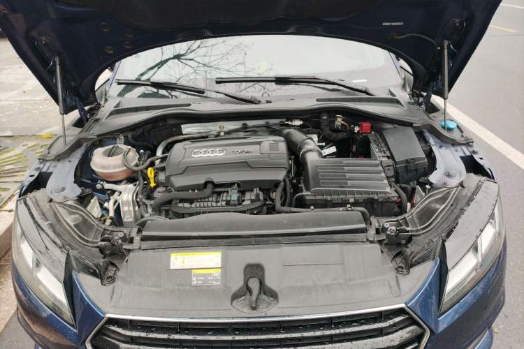 Used Audi TT 2015 TT Coupe 45 TFSI Engine Bay