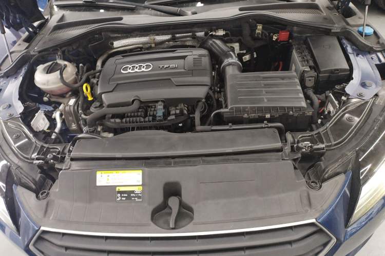 Used Audi TT 2015 TT Coupe 45 TFSI Engine Bay