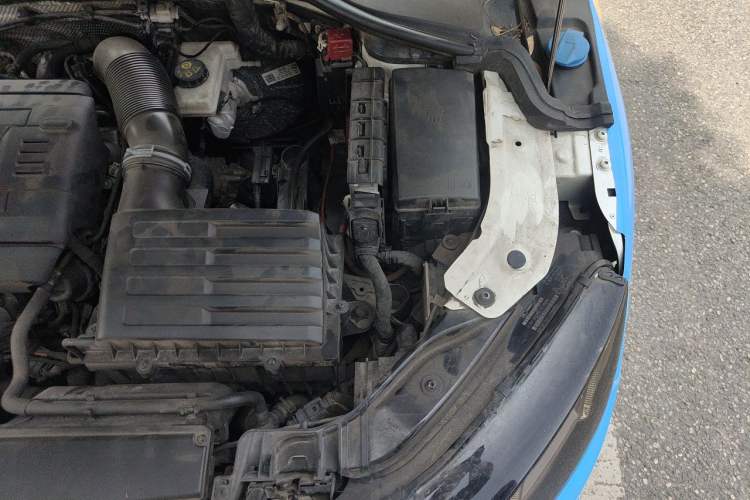 Used Audi TT 2015 TT Coupe 45 TFSI Engine Bay Left