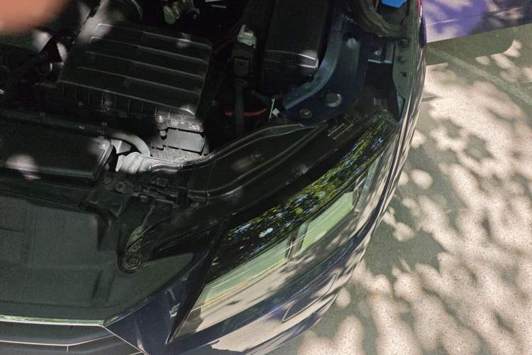 Used Audi TT 2015 TT Coupe 45 TFSI quattro Engine Bay Left