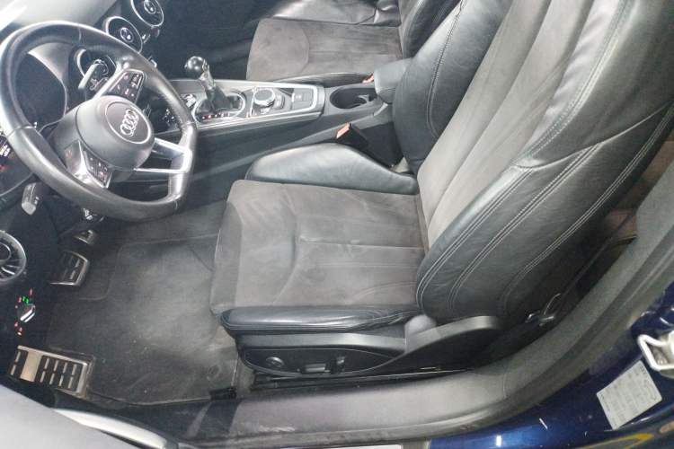 Used Audi TT 2015 TT Coupe 45 TFSI Left Front Seat