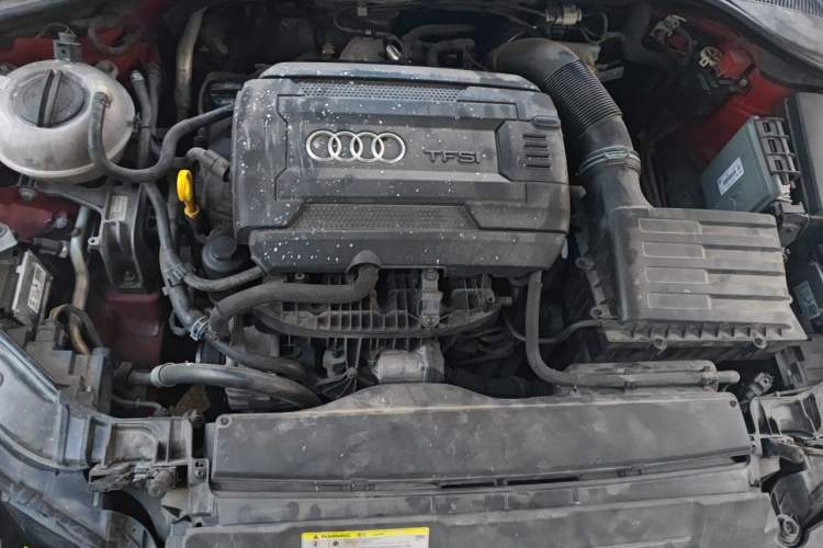 Used Audi TT 2015 TT Coupe 45 TFSI Engine Bay