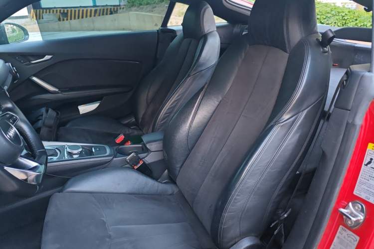 Used Audi TT 2015 TT Coupe 45 TFSI Left Front Seat