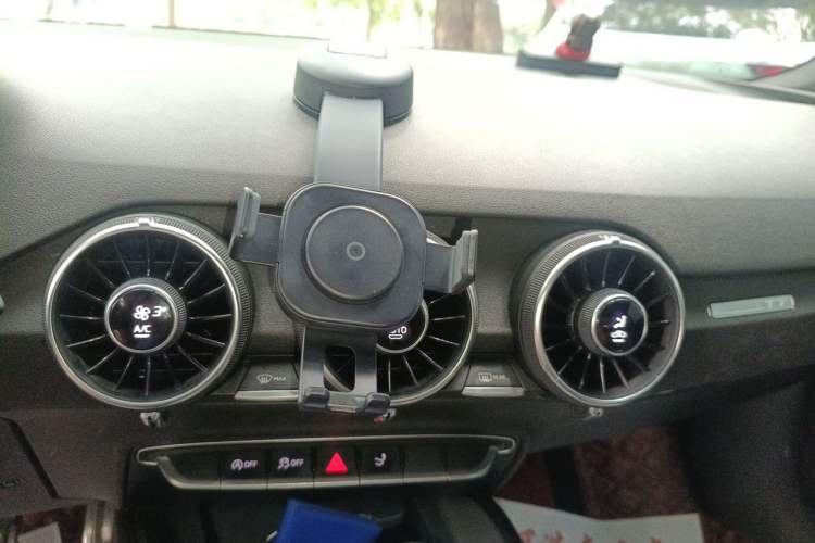 Used Audi TT 2015 TT Coupe 45 TFSI Audio And AC Panel