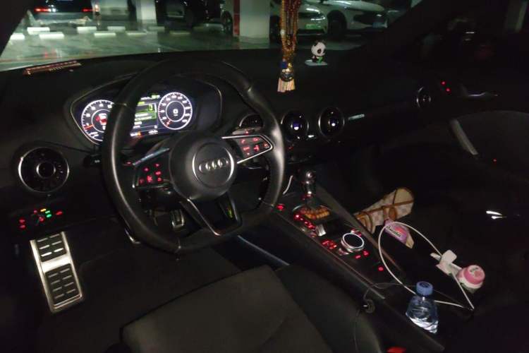 Used Audi TT 2015 TT Coupe 45 TFSI Center Console
