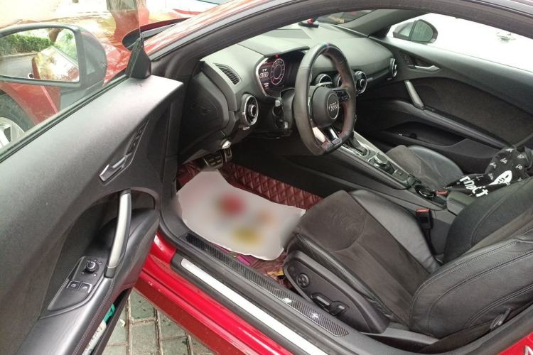 Used Audi TT 2015 TT Coupe 45 TFSI Driver Seat