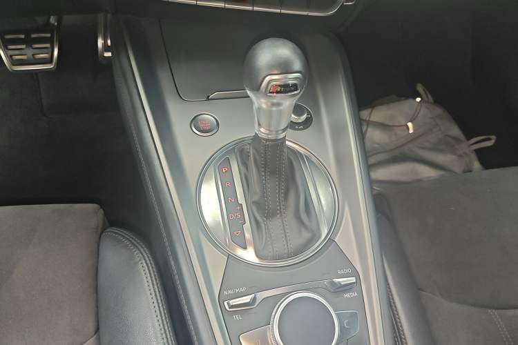 Used Audi TT 2015 TT Coupe 45 TFSI Gear Lever