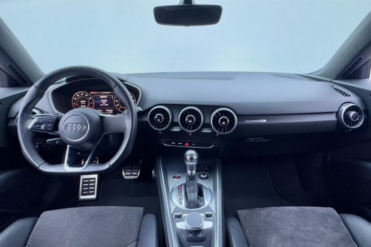 Used Audi TT 2015 TT Coupe 45 TFSI Interior 1
