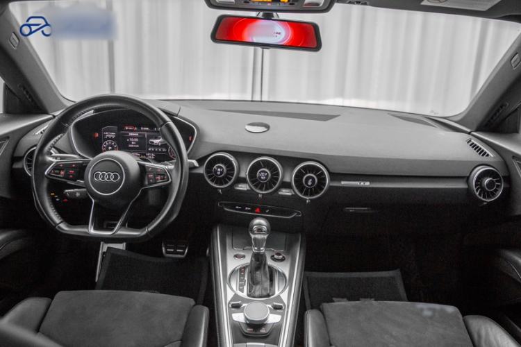 Used Audi TT 2015 TT Coupe 45 TFSI Interior 2