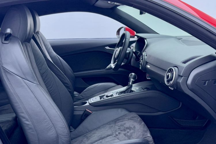 Used Audi TT 2015 TT Coupe 45 TFSI Interior 3