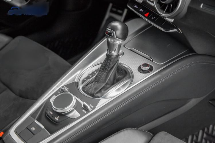 Used Audi TT 2015 TT Coupe 45 TFSI Interior 5