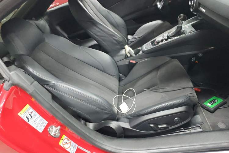 Used Audi TT 2015 TT Coupe 45 TFSI Right Front Seat