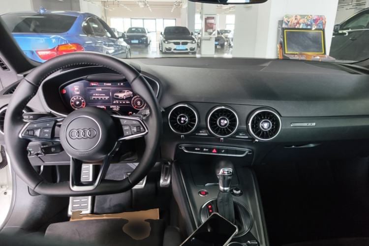 Used Audi TT 2015 TT Coupe 45 TFSI Center Console