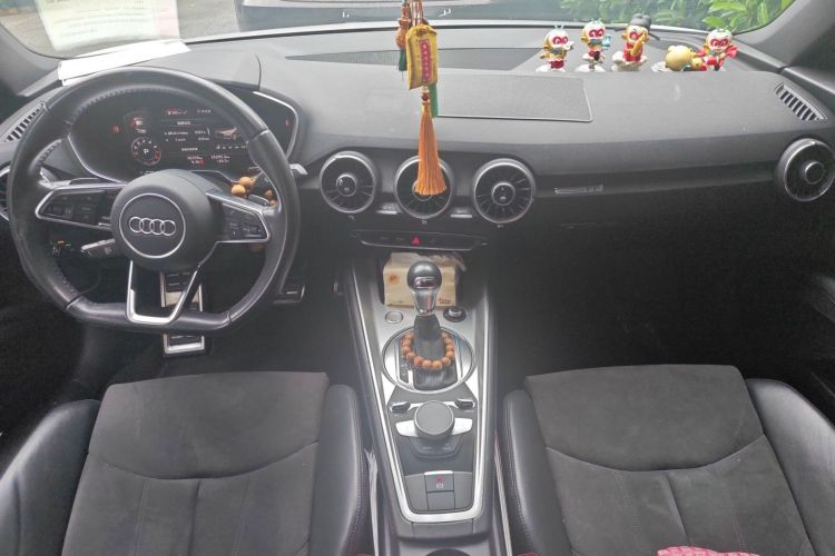 Used Audi TT 2015 TT Coupe 45 TFSI Center Console