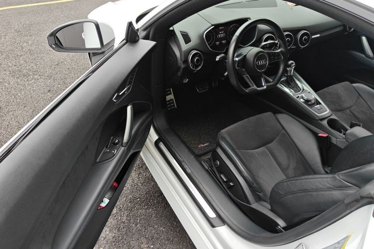 Used Audi TT 2015 TT Coupe 45 TFSI Driver Seat