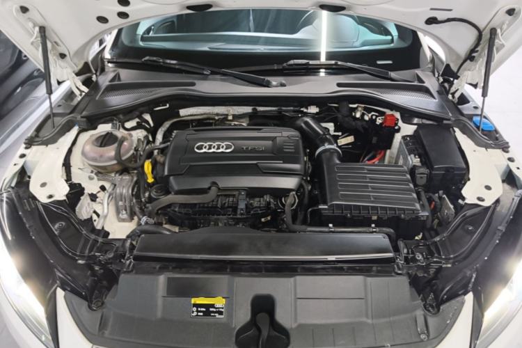 Used Audi TT 2015 TT Coupe 45 TFSI Engine Bay