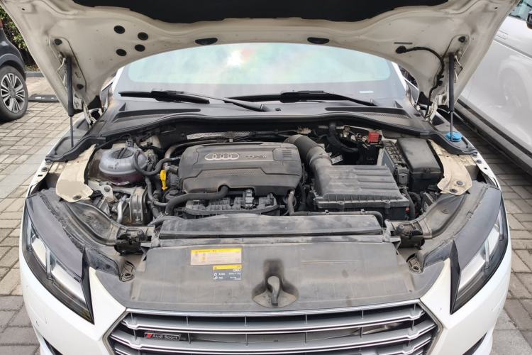 Used Audi TT 2015 TT Coupe 45 TFSI Engine Bay