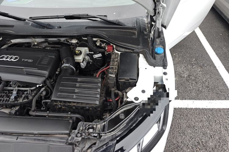 Used Audi TT 2015 TT Coupe 45 TFSI Engine Bay Left