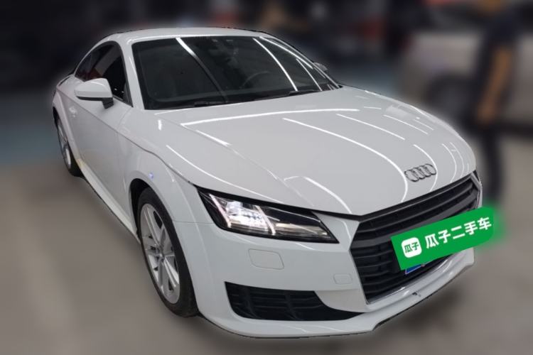 Used Audi TT 2015 TT Coupe 45 TFSI Front Right 45 Deg