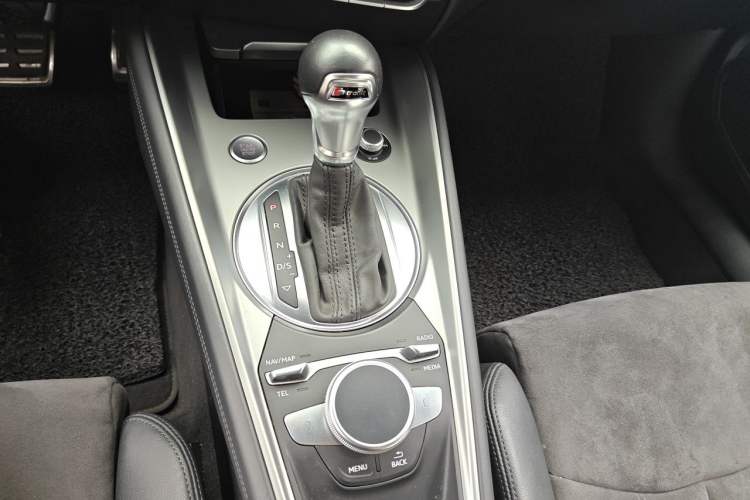Used Audi TT 2015 TT Coupe 45 TFSI Gear Lever