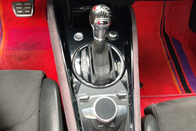 Used Audi TT 2015 TT Coupe 45 TFSI quattro Gear Lever