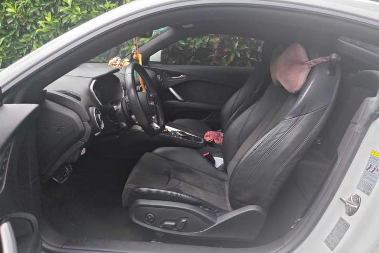 Used Audi TT 2015 TT Coupe 45 TFSI Left Front Seat