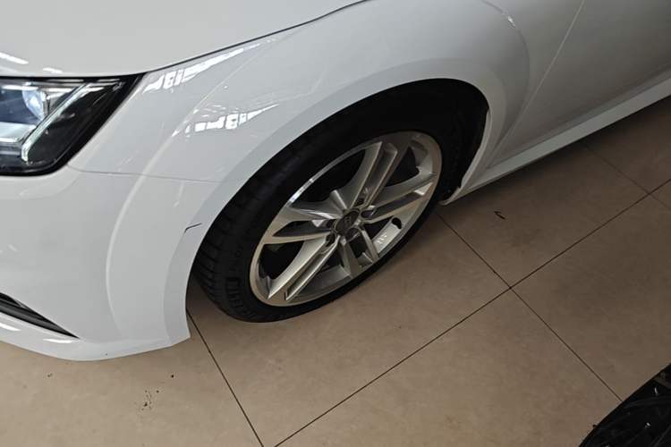 Used Audi TT 2015 TT Coupe 45 TFSI Left Front Wheel Hub