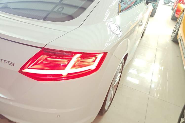 Used Audi TT 2015 TT Coupe 45 TFSI Right Rear Taillight