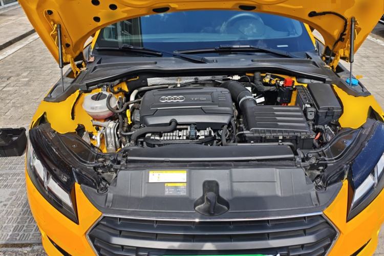 Used Audi TT 2015 TT Coupe 45 TFSI Engine Bay