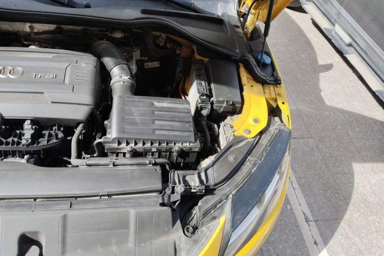 Used Audi TT 2015 TT Coupe 45 TFSI quattro Engine Bay Left