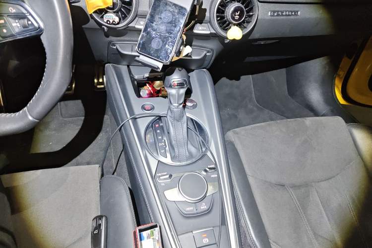 Used Audi TT 2015 TT Coupe 45 TFSI quattro Gear Lever