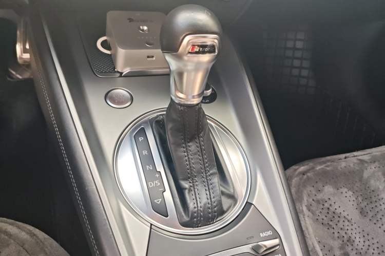 Used Audi TT 2015 TT Coupe 45 TFSI Gear Lever