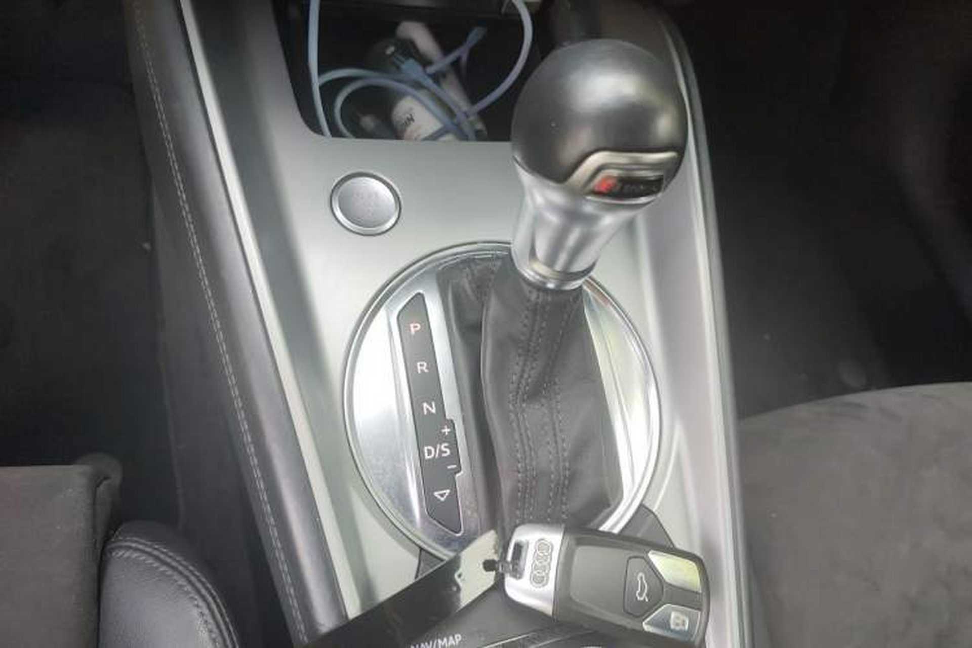 Used Audi TT 2015 TT Coupe 45 TFSI quattro Gear Lever