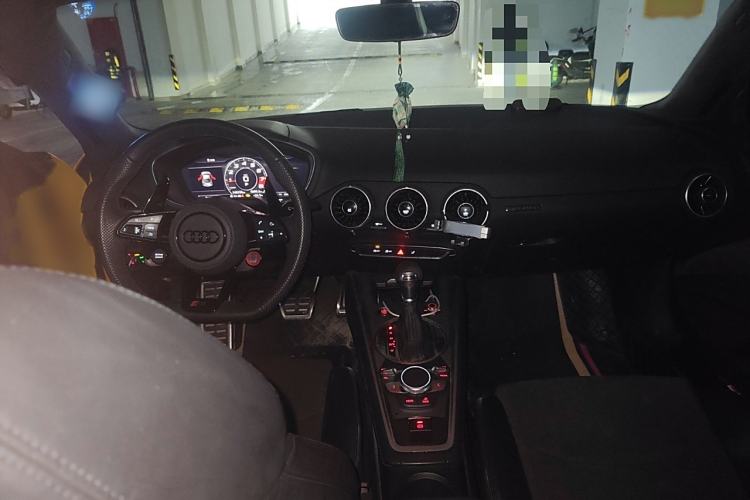 Used Audi TT 2015 TT Coupe 45 TFSI quattro Interior 2