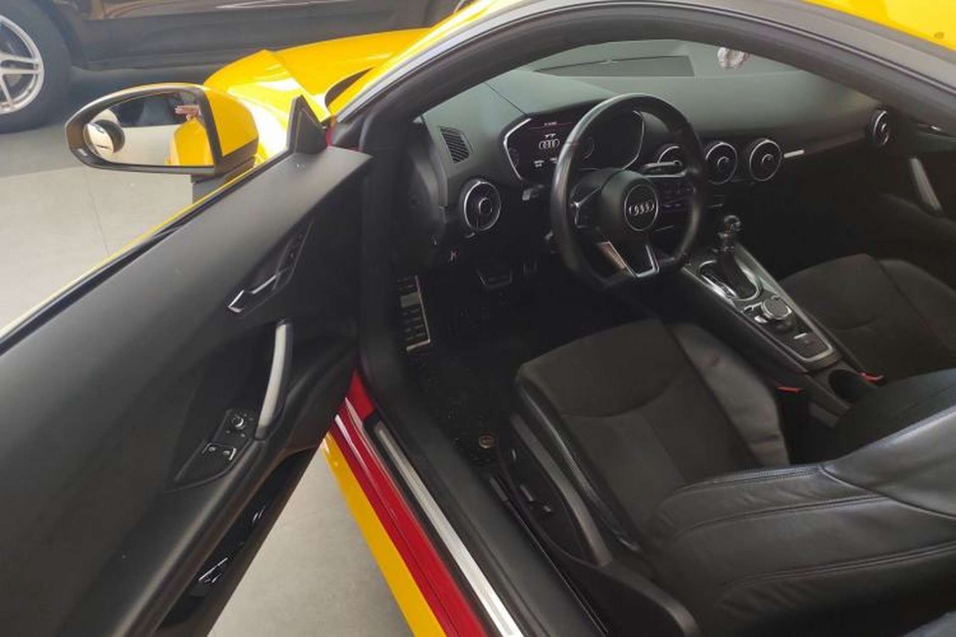 Used Audi TT 2015 TT Coupe 45 TFSI Interior 3