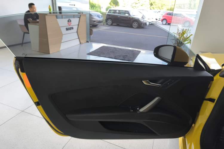 Used Audi TT 2015 TT Coupe 45 TFSI Left Front Door Interior