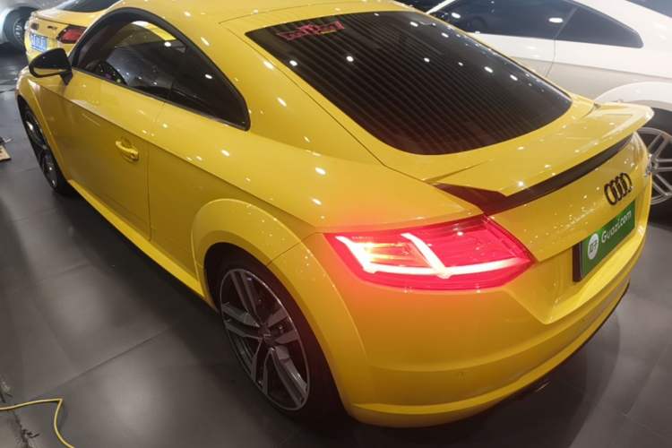 Used Audi TT 2015 TT Coupe 45 TFSI quattro Rear Left 45 Deg