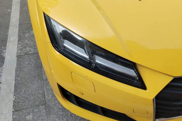 Used Audi TT 2015 TT Coupe 45 TFSI quattro Right Front Headlight