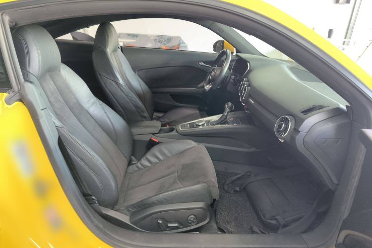 Used Audi TT 2015 TT Coupe 45 TFSI Right Front Seat