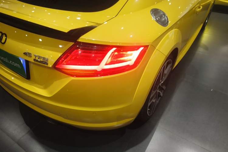 Used Audi TT 2015 TT Coupe 45 TFSI quattro Right Rear Taillight