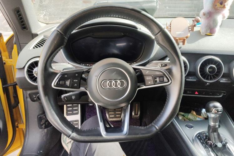 Used Audi TT 2015 TT Coupe 45 TFSI quattro Steering Wheel