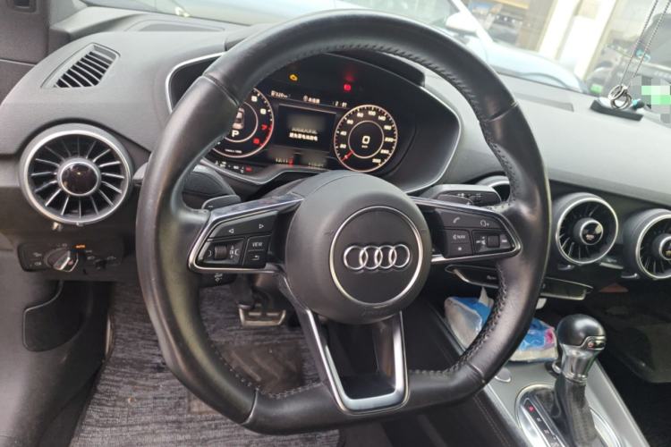 Used Audi TT 2015 TT Coupe 45 TFSI Steering Wheel