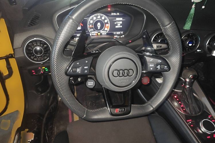 Used Audi TT 2015 TT Coupe 45 TFSI quattro Steering Wheel