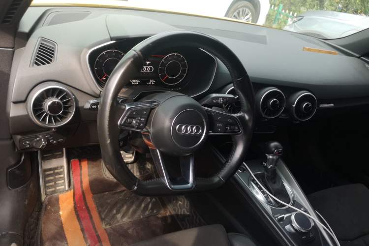 Used Audi TT 2015 TT Coupe 45 TFSI quattro Steering Wheel