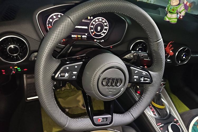 Used Audi TT 2015 TT Coupe 45 TFSI quattro Steering Wheel